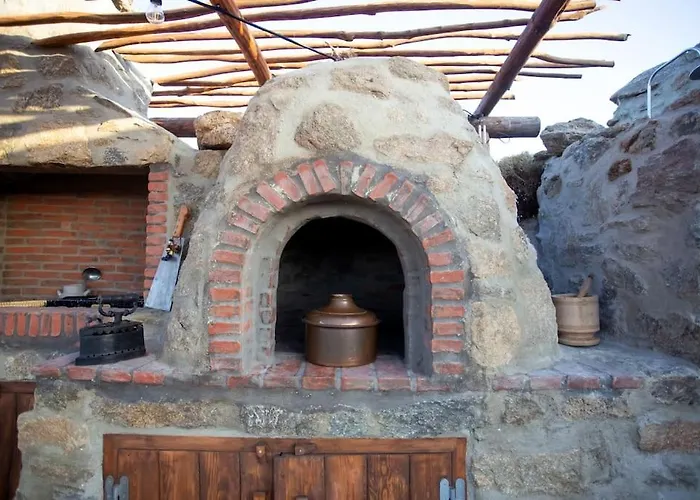 Ktima Lipsi, Panorama Pool Views Klouvas